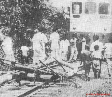In anticipation of a military crackdown, acitivists put up barriers In anticipation of a military crackdown, acitivists put up barriers